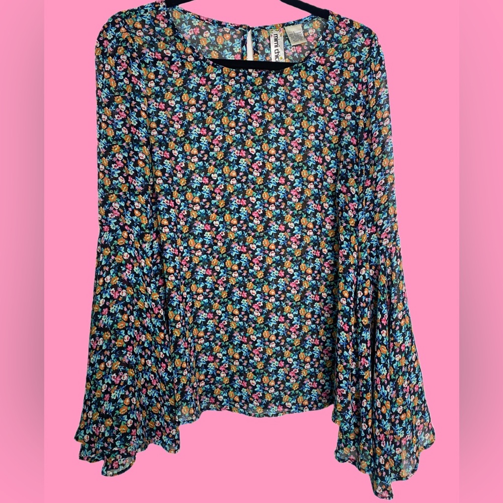 Floral Bellsleeve top